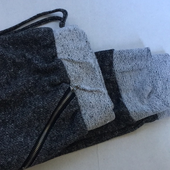 Heathered Grey Sweatpants - Picture 3 of 7